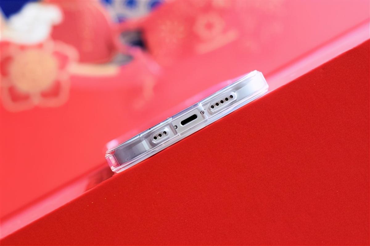 新年换新装，iPhone 12保护套1000入5款，喜欢哪个