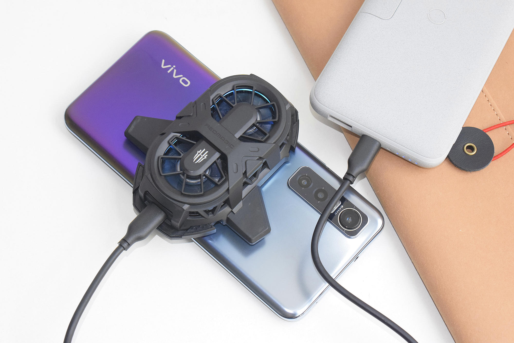 动力强劲降温瞬间红魔双核散热背夹赏评