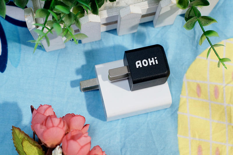 小身材有大能量——AOHI 新氮化镓GaN+30w快充头体验