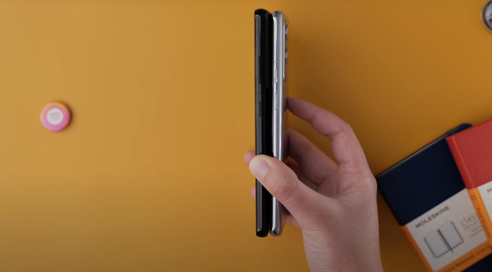 一加 9 Pro VS 三星 S21 Ultra评测：一加旗舰杀手更胜一筹，你选哪个？