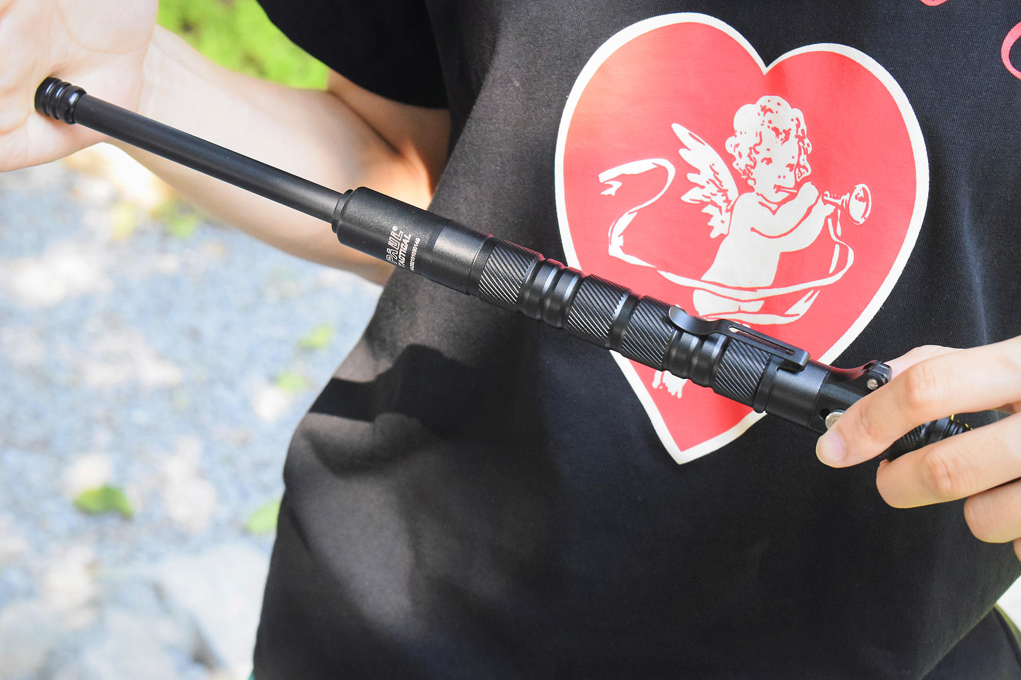 防身自卫，无惧黑暗！弘安保罗机械棍“追光”赏玩