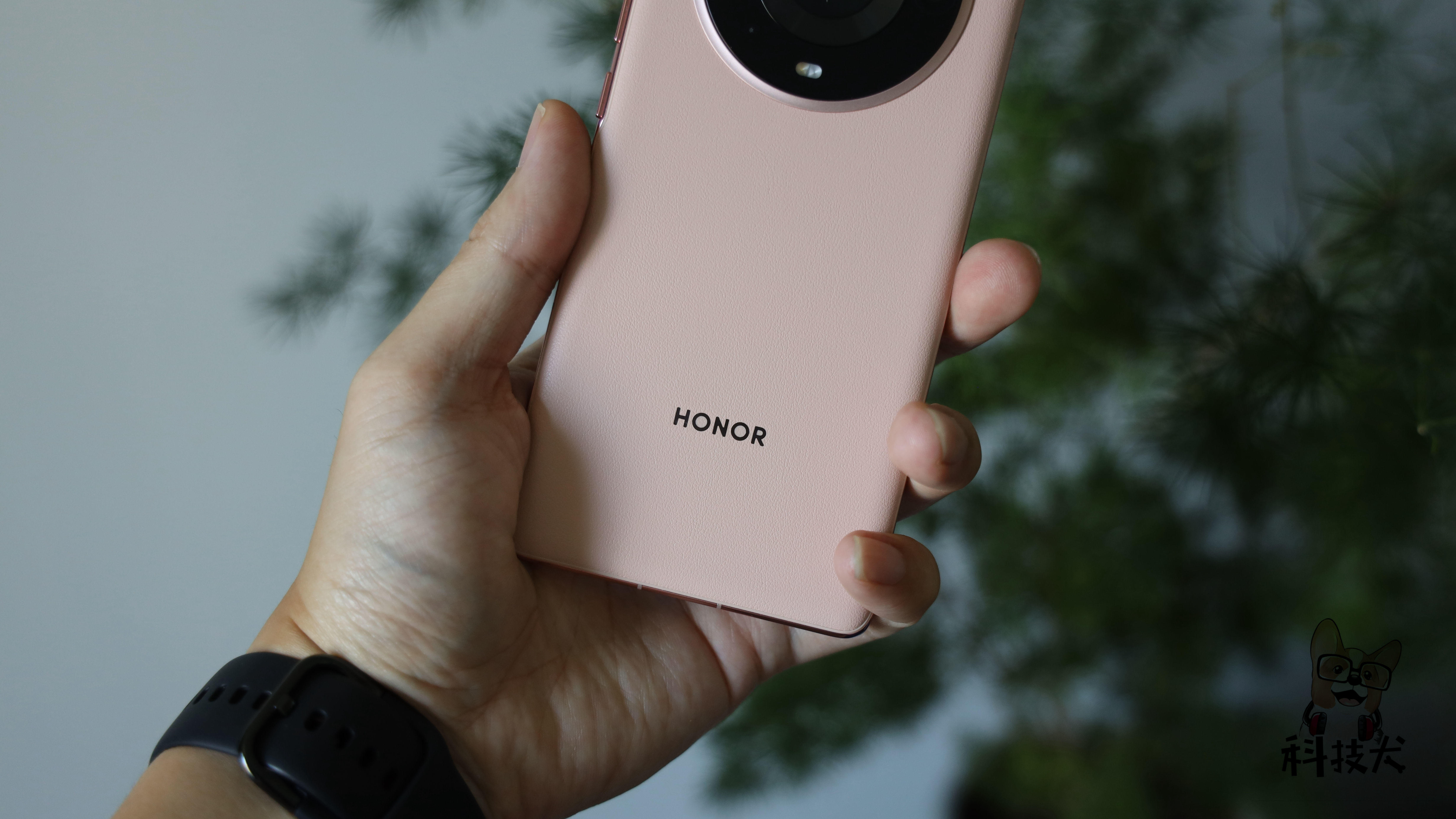 荣耀Magic3 Pro开箱：对比小米11 Ultra、华为P50 Pro，拍照机皇咋选