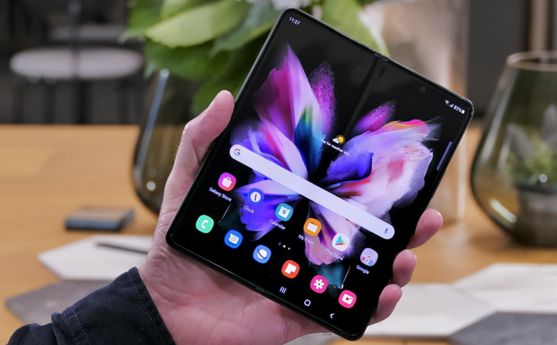 2021年最佳可折叠手机排行榜目前最好的5款折叠手机不服来战