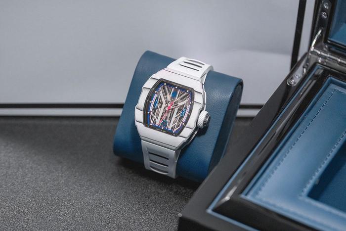 王炸配色意大利潮奢腕表daviselvin不限量发售中