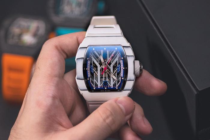 王炸配色意大利潮奢腕表daviselvin不限量发售中