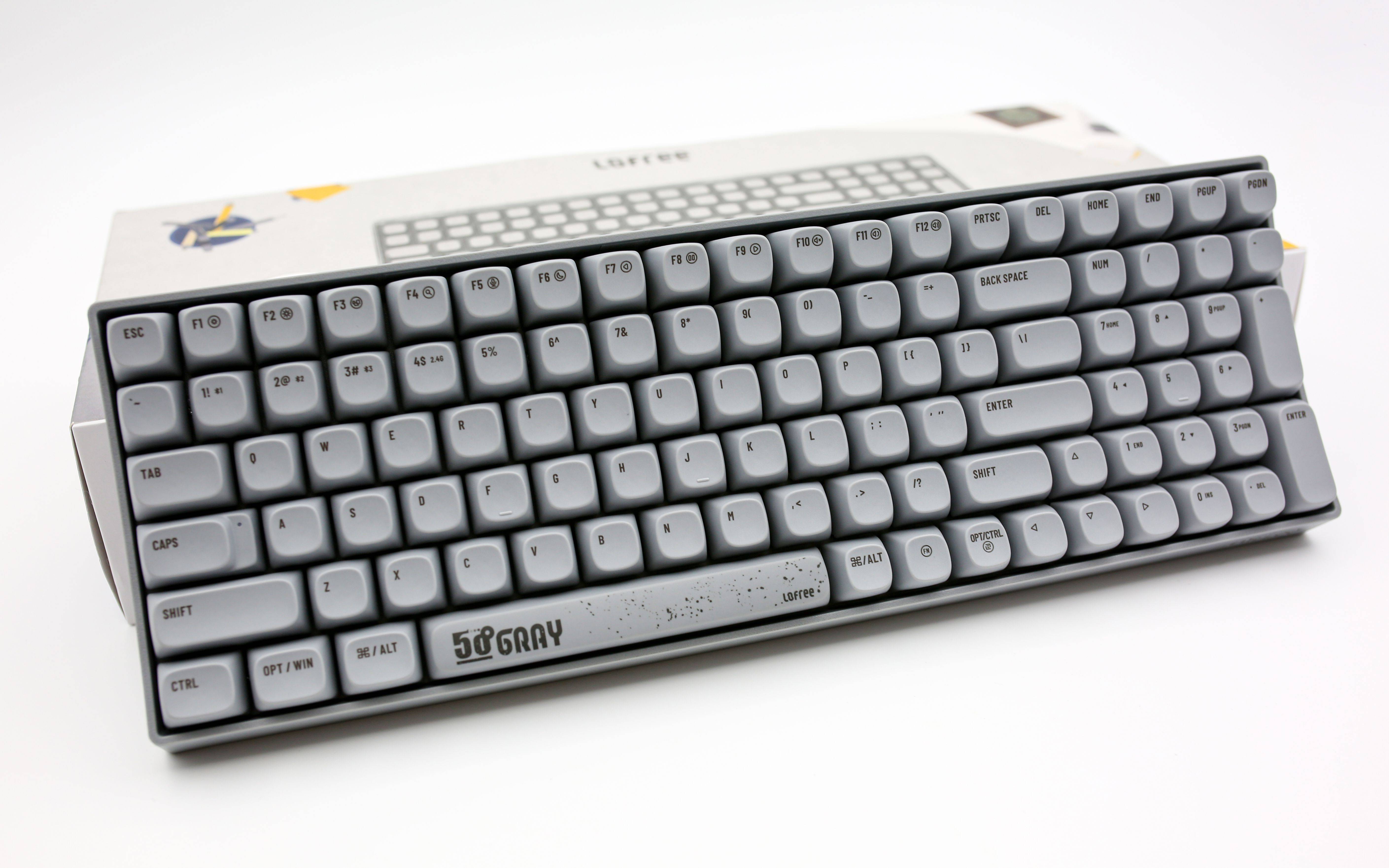 100键机械键盘的"巧而美"——lofree洛斐小翘键盘测评-识物