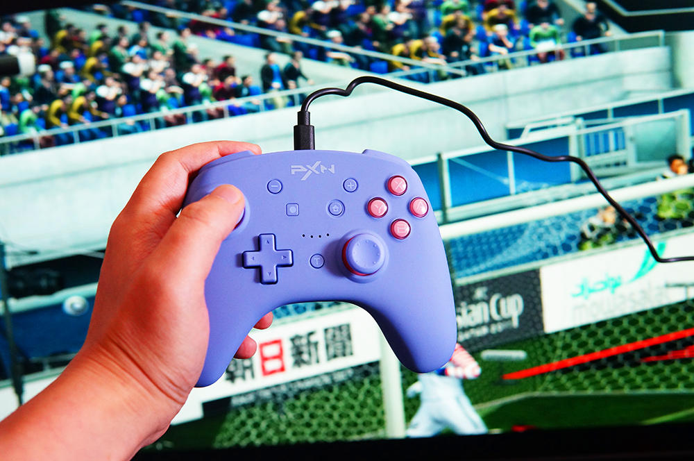 电脑和Switch通吃：莱仕达PXN-9607X游戏手柄体验