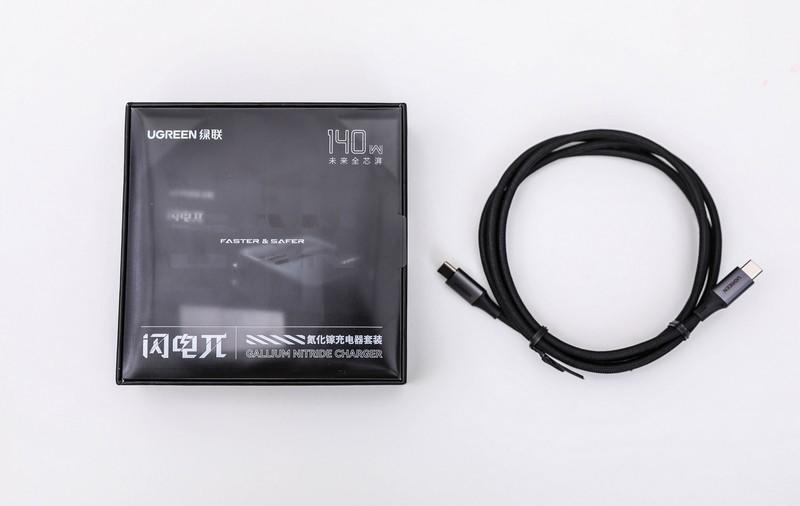 帅气朋克风，三口马力全开，最划算的140W充电器上手测评