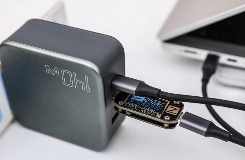 帅气朋克风，三口马力全开，最划算的140W充电器上手测评