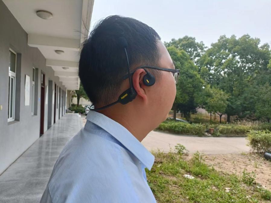 南卡Runner Comm:专业话务骨传导蓝牙耳机，通话更加清晰