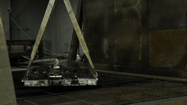 电池包外部火烧试验.gif